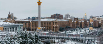 "Прапорців понатикували!": чоловік цинічно посміявся з меморіалу воїнам на Майдані