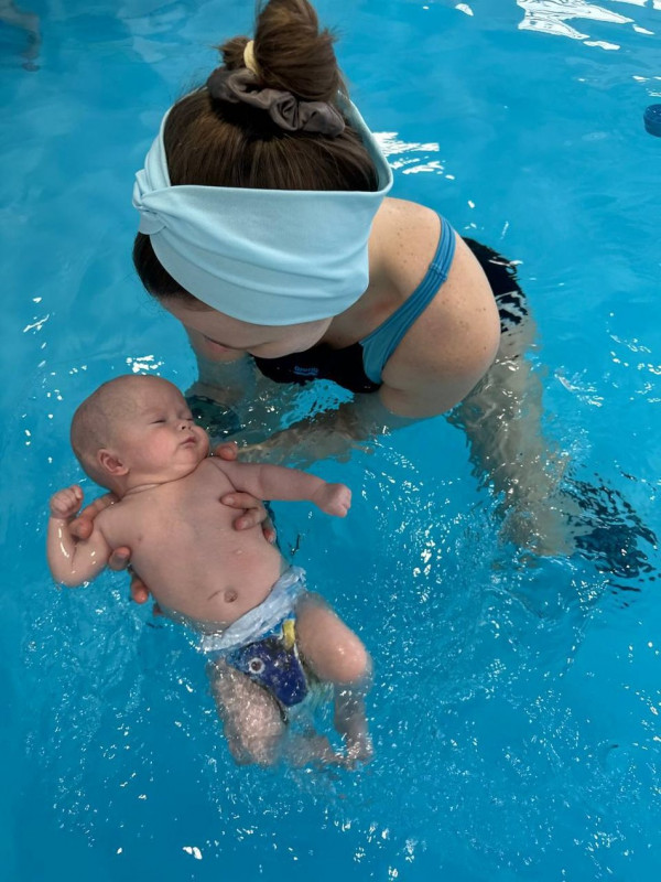 "Він міг бути з мамою і татом, якби не шахед": як живе п'ятимісячний Назарчик, мати якого загинула через атаку на Київ