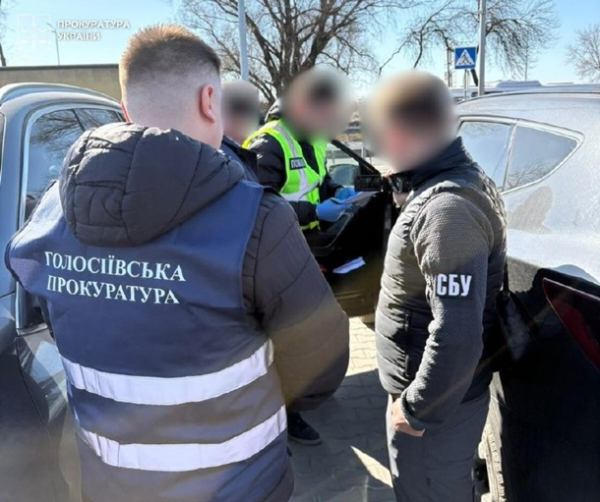 Експосадовець Голосіїво-Будінвесту "продавав" бронювання за за $17 500