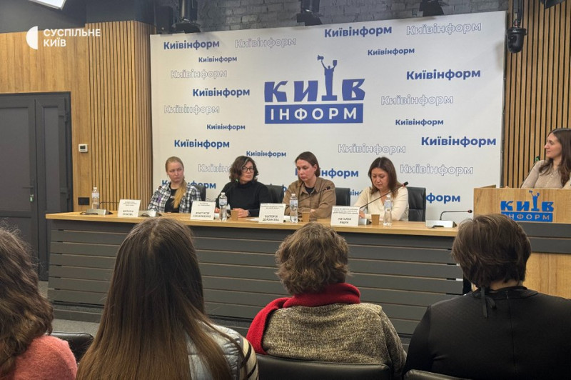 Будуть голосом військовослужбовиць та полонених: у Києві пройде Марш за права жінок