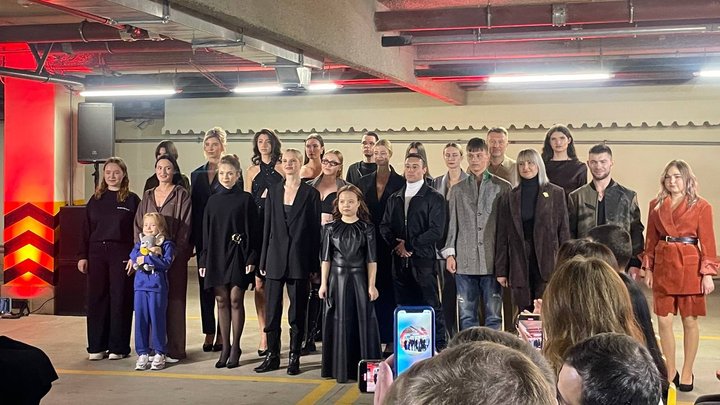 У столичному Охматдиті провели коридором пошани 13-річного Івана, який став посмертним донором