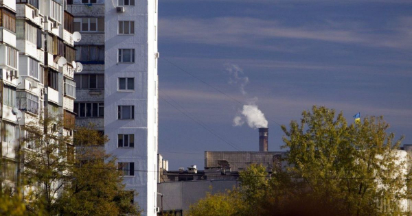 У Києві мешканці перекрили вулицю: що сталося (фото, відео)
У Києві мешканці перекрили вулицю: що сталося (фото, відео)