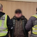 У Києві іноземець станцював на меморіалі загиблих героїв і поплатився за це (фото)