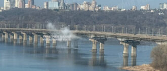 У Києві парує міст Патона: що сталося