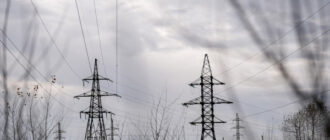 Частина мешканців Києва та області знеструмлена: у чому причина