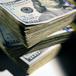 Курс долара в Україні зростає: які прогнози