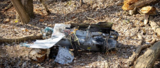 У Києві з річки дістали уламки російської ракети (фото)