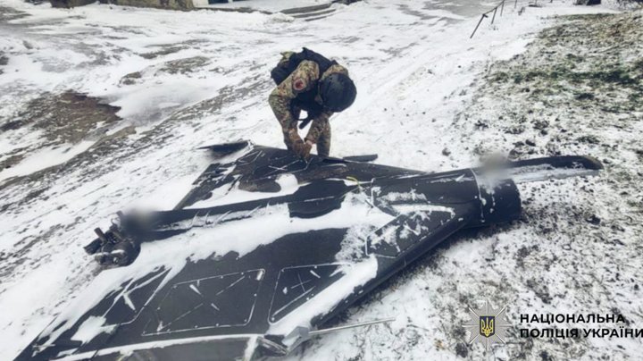 Снаряд підриватимуть на місці: у столичному лісі знайшли нездетоновану бойову частину російського безпілотника