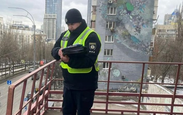 У Києві загинув чоловік, вистрибнувши з 23 поверху