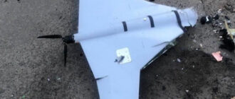 Атака на Київ: у центрі міста впали уламки дронів