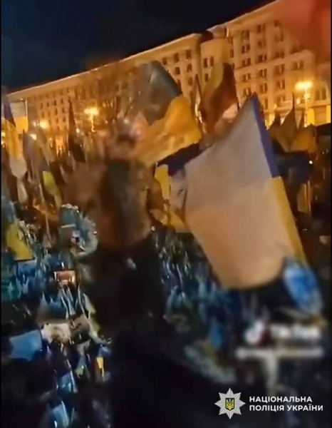У Києві іноземець влаштував танці на меморіалі пам&rsquo;яті на Майдані