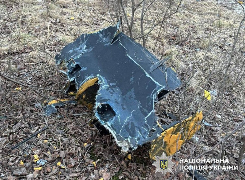 У Києві знайшли нездетоновану бойову частину БпЛА РФ. Сапери підривали її на місці