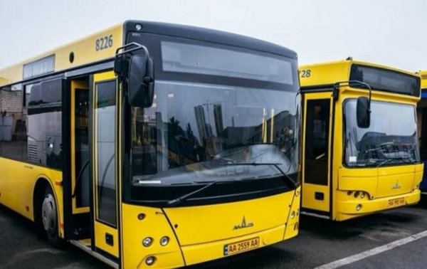 У Києві деякі автобуси два дні курсуватимуть зі змінами руху