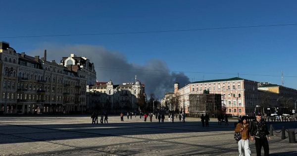 
 Поруч з Києвом спалахнула масштабна пожежа&nbsp;&mdash; що&nbsp;горить (фото, відео)
 