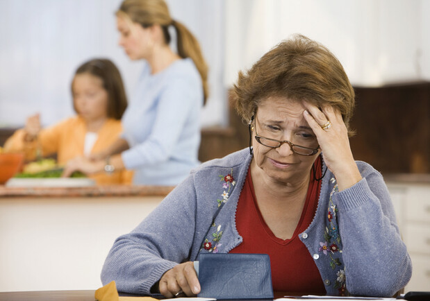 Чи дають субсидію, якщо члени сім&rsquo;ї за кордоном: пояснення правил під час воєнного стану - 