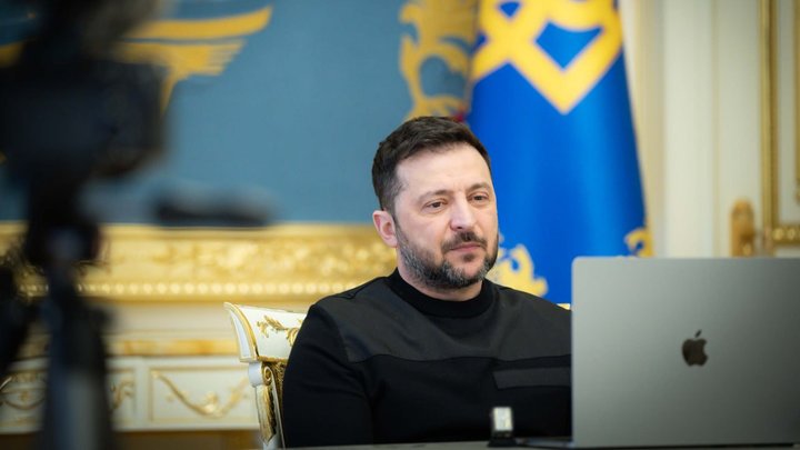 "Мінімум, що я можу робити — бути тут і говорити про них": у Києві відбулася акція "Не мовчи! Полон вбиває!"