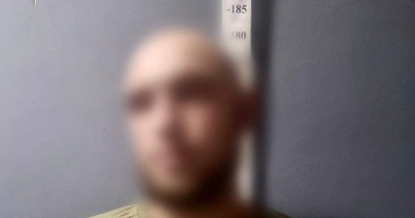 
 У&nbsp;Києві чоловік зарізав 23-річного хлопця, який зробив зауваження через шум
 