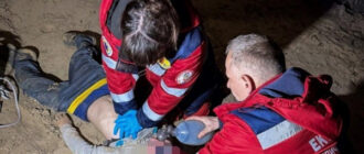 На Київщині 11-річного хлопчика засипало піском, він загинув