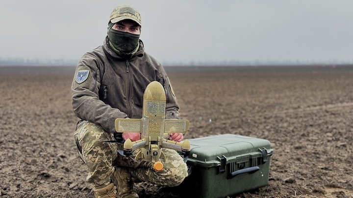 "У нас є кілька хвилин, щоб його дістати". Як екіпаж дронів-перехоплювачів полює на "шахеди"
