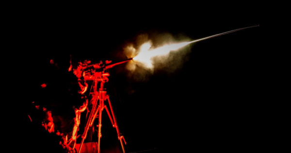 
 У Київській області працює ППО через атаку дронів: жителів закликають залишатися в укриттях
 