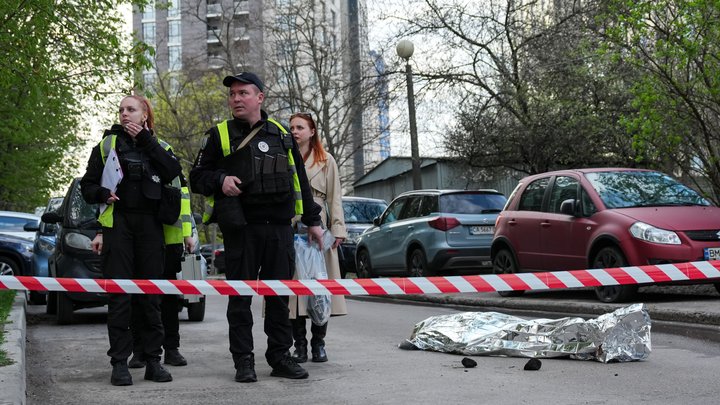 Хаотично стріляв: на Київщині поліція затримала 42-річного чоловіка