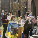 "Мовчання вбиває! Полон вбиває!": у Києві на щонедільну акцію вийшли родини полонених на зниклих безвісти бійців