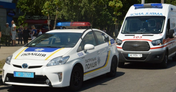  У Києві невідомий відкрив вогонь по людях: є жертви (чутливі фото 18+) 