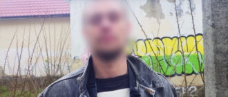 У Києві чоловік з пістолетом погрожував перехожим