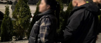 У Києві затримали пару за шантаж родини мобілізованого