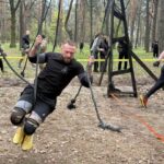 Біг, перешкоди і донати: у Києві провели "Дику гонку" на підтримку війська