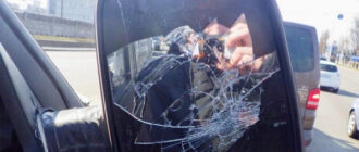 У Києві затримали чоловіка, який пошкодив авто військового і вкрав телефон