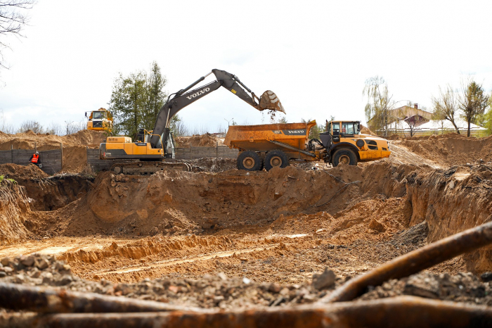 У Гостомелі почали відбудову.