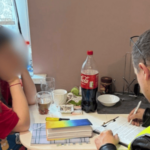 "Бронювання" в ДТЕК та "Укрзалізниці": у Києві шахрайка продавала фейкові робочі місця