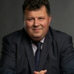 Володимир Бугров залишає посаду ректора КНУ: що каже Міносвіти