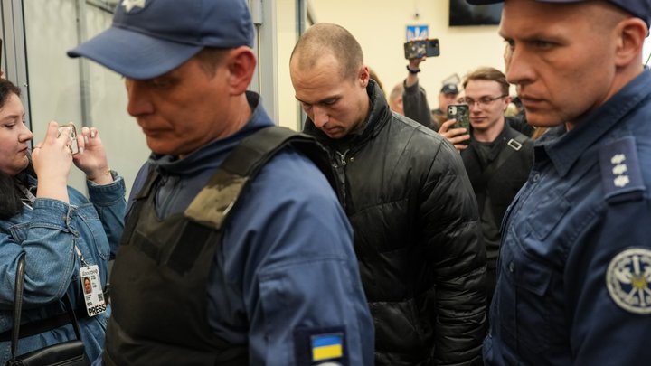 Не працювала "в полі": Вигівський розповів про патрульну, яка втекла під час стрілянини в Києві