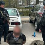 Хаотично стріляв: на Київщині поліція затримала 42-річного чоловіка