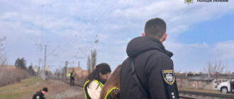 У Києві загинув підліток, який катався між вагонами електрички