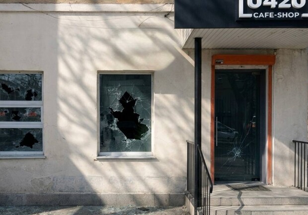 Поліція затримала трьох осіб, які причетні до погромів у мережі U420 - фото