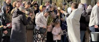 "Не я б'ю, верба б'є": як кияни відзначають Вербну неділю