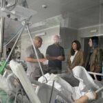 Організували онлайн зустріч матері з сином: у якому стані поранені під час стрілянини у Києві