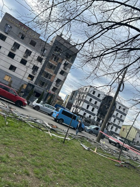 
 Атака РФ&nbsp;на&nbsp;Київ: який вигляд зараз мають понівечені будинки на&nbsp;Подолі (фото, відео)
 