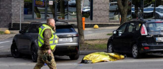 Стрілянину в Києві розслідують як теракт