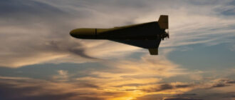 Дрон вгатив просто по багатоповерхівці: відео цинічного влучання під Києвом