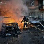 Росія масовано атакувала Київ, є постраждалі, під завалами шукають людей