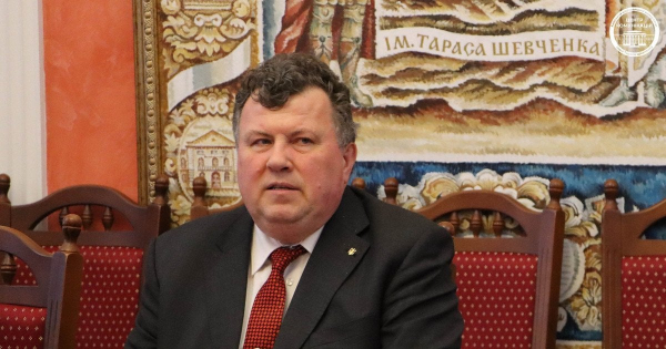 Секс-скандал навколо ректора Бугрова в університеті ім. Шевченка: у КНУ почали перевірку
Секс-скандал навколо ректора Бугрова в університеті ім. Шевченка: у КНУ почали перевірку