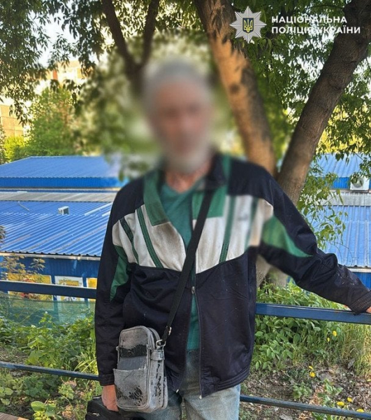 
 Відстежив з&nbsp;прогулянки та&nbsp;напав у&nbsp;під&rsquo;їзді: в&nbsp;Києві затримали чоловіка за&nbsp;розпусні дії щодо дівчини
 