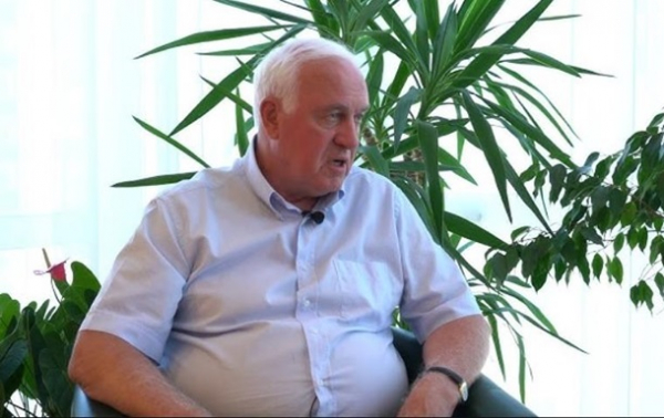 У Києві ошукали експрем'єра на мільйони - ЗМІ
