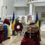 У Києві відспівали лідера ОУН Андрія Мельника та його дружину