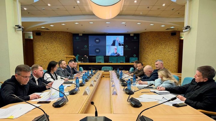 До 10 травня Київ має надати законтрактовані рішення щодо підготовки до опалювального сезону. Що сказав Кличко
