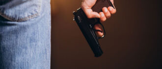В Києві нова стрілянина у житловому кварталі: повідомляють про поранених — соцмережі (відео)